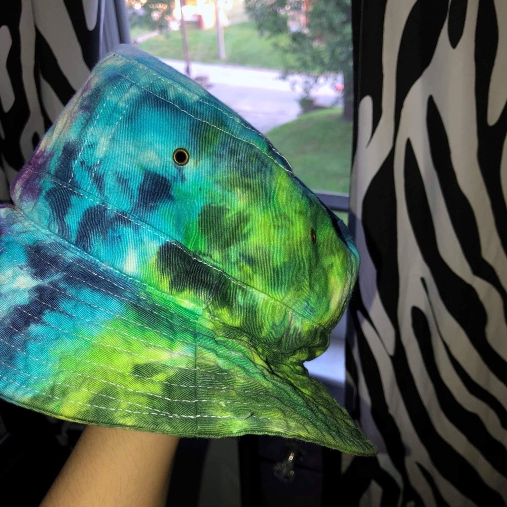 Tie dye hat